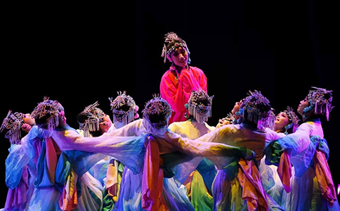 探索重庆：参与文化艺术展览和演出的完整指南