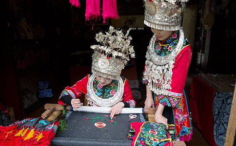 探寻重庆的民族文化与民间习俗：一场文化之旅