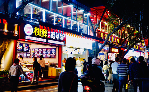 重庆旅游的必去景点有哪些？如何安排时间游览？