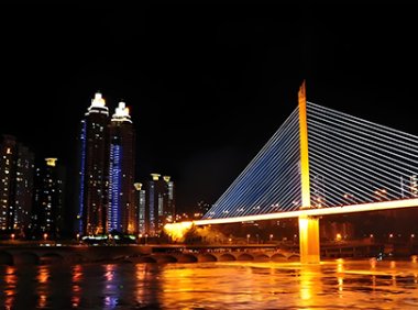 探索重庆：参与文化艺术展览和演出的完整指南